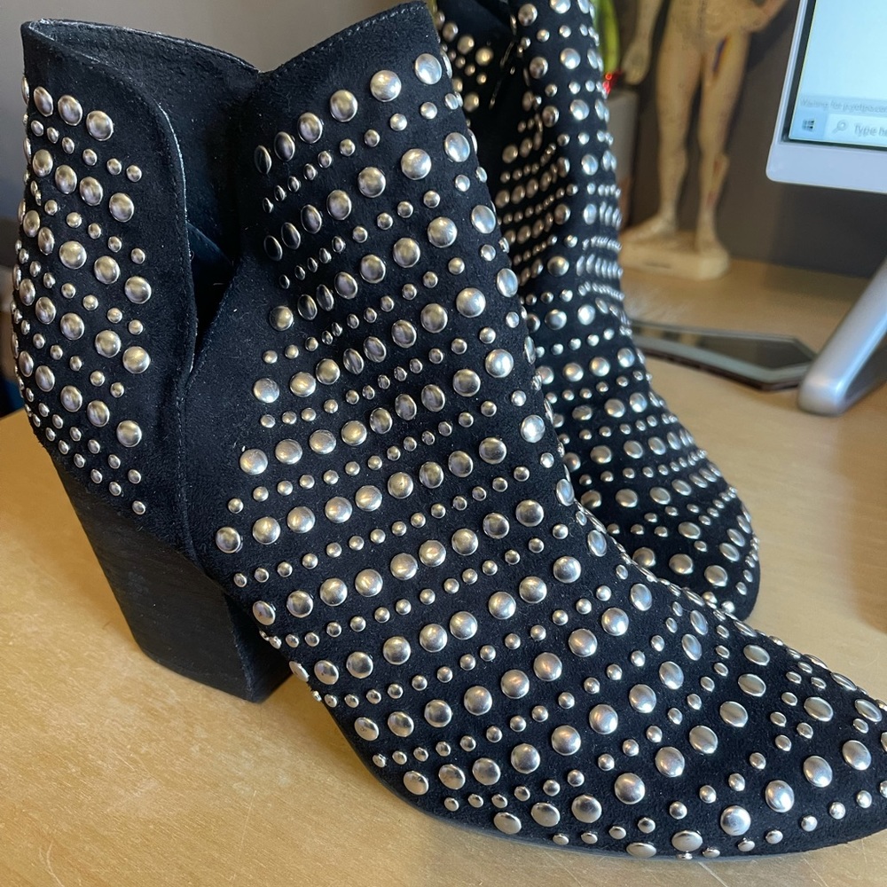 Naughty Monkey Bootie 8.5